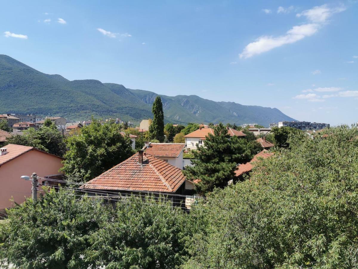 Mountain View Apartment Vratsa Buitenkant foto